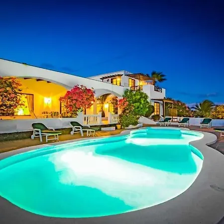 La Asomada Sleeps 8 Pool Wifi La Asomada (Lanzarote)