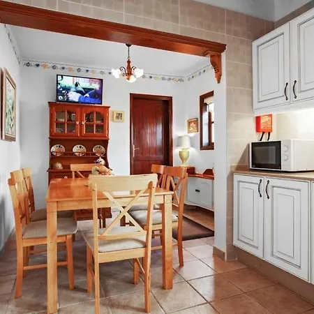 Villa La Asomada Sleeps 8 Pool Wifi