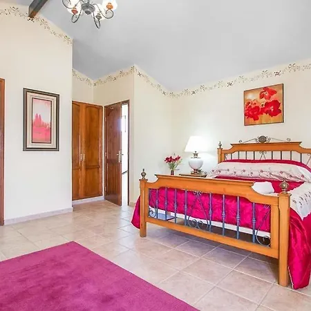 Villa La Asomada Sleeps 8 Pool Wifi *